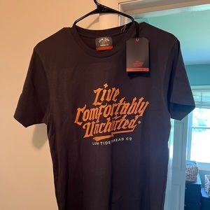 Live Comfortably Uncharted - '84 Signature Tee